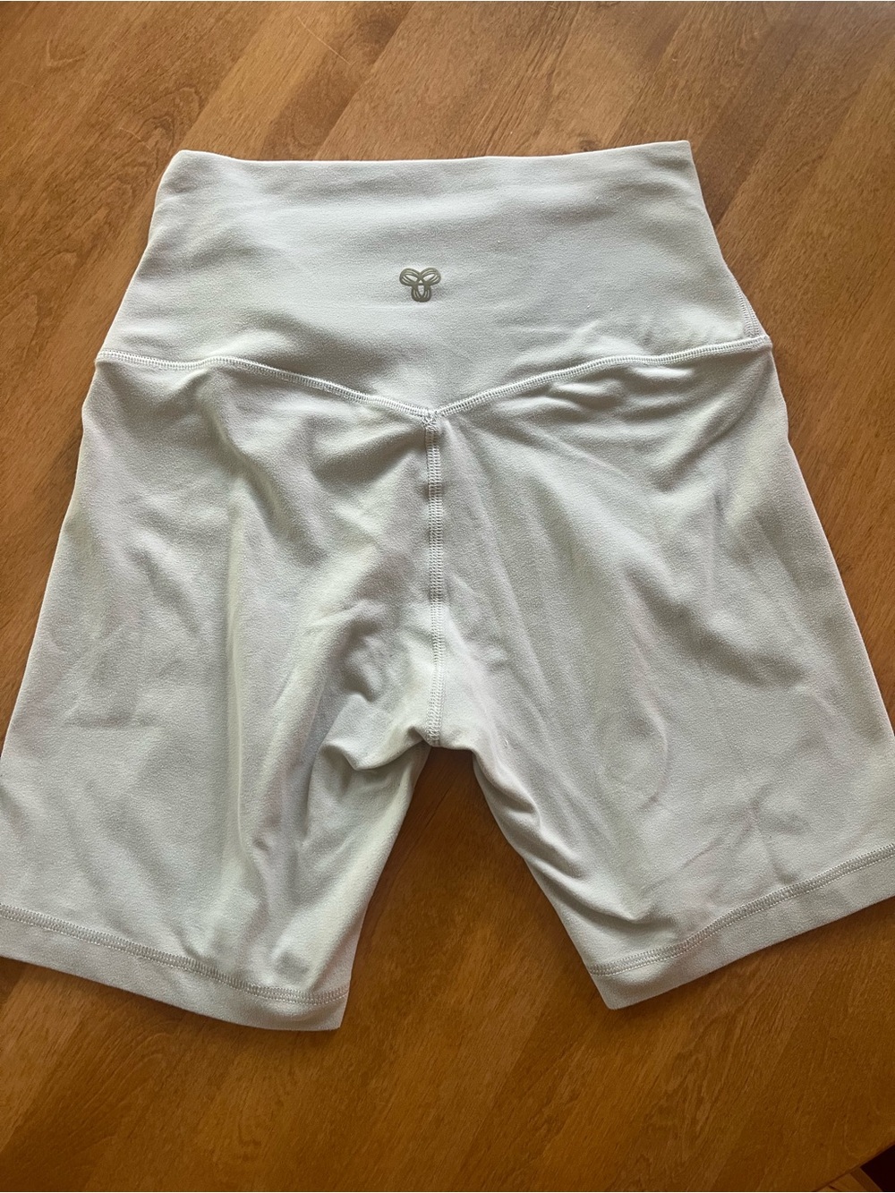 Aritzia Cream High-Waist Bike Shorts